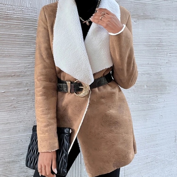 Vegan leather shearling faux fur lined open front jacket coat black cream - Picture 7 of 13